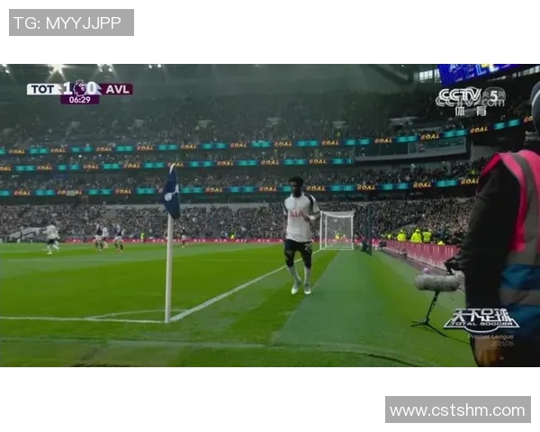 天下足球球星盘点谁是当今最耀眼的足球巨星及其影响力分析