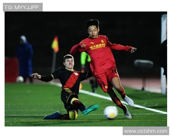 揭秘当今足坛球星身形特点与力量速度对抗中的独特优势